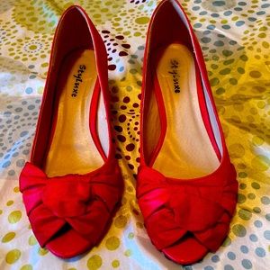 ModCloth red peep toes